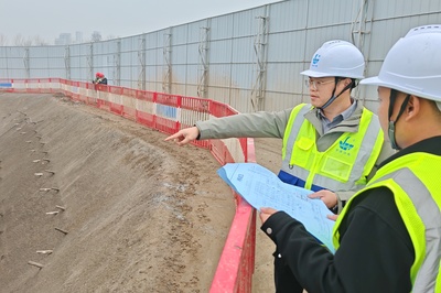 身邊的榜樣——記集團(tuán)公司（局）2024年度“優(yōu)秀項(xiàng)目經(jīng)理”新型采暖及制冷技術(shù)開發(fā)團(tuán)隊(duì)領(lǐng)軍人